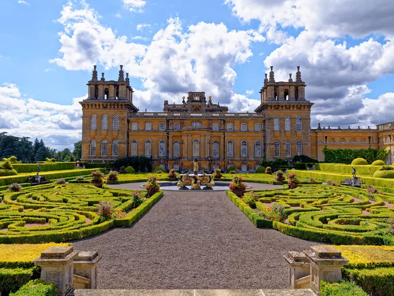 Blenheim Palace exterior