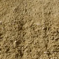 Close up of honey coloured Cotswold stone