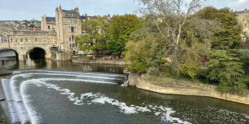 Pulteney Bridge and the horseshoe weir