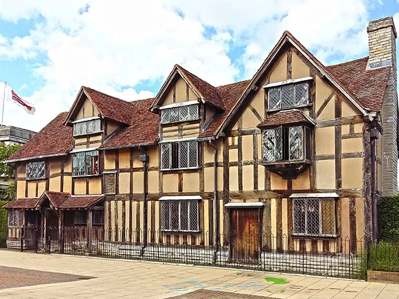 The half-timbered exterior of Shakespeare's Birthplace