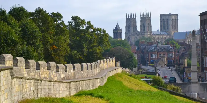 Walking the ancient stone walls of York