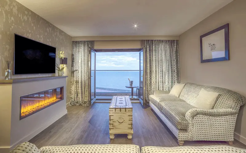 Boulevard Hotel offering luxury seafront accommodation beside Blackpool Pleasure Beach.