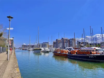 go2 portishead marina hotel offering simple affordable accommodation near the marina.