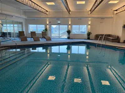 Pentire Newquay Cornwall Hotel offering coastal accommodation near Fistral Beach.