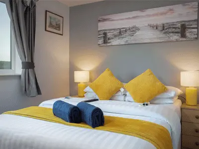 Royal Oakwell Hotel offering a quiet base near Blackpool's Central Promenade.
