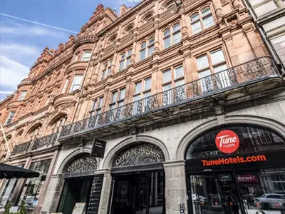 Tune Hotel Liverpool offering modern budget accommodation in central Liverpool.
